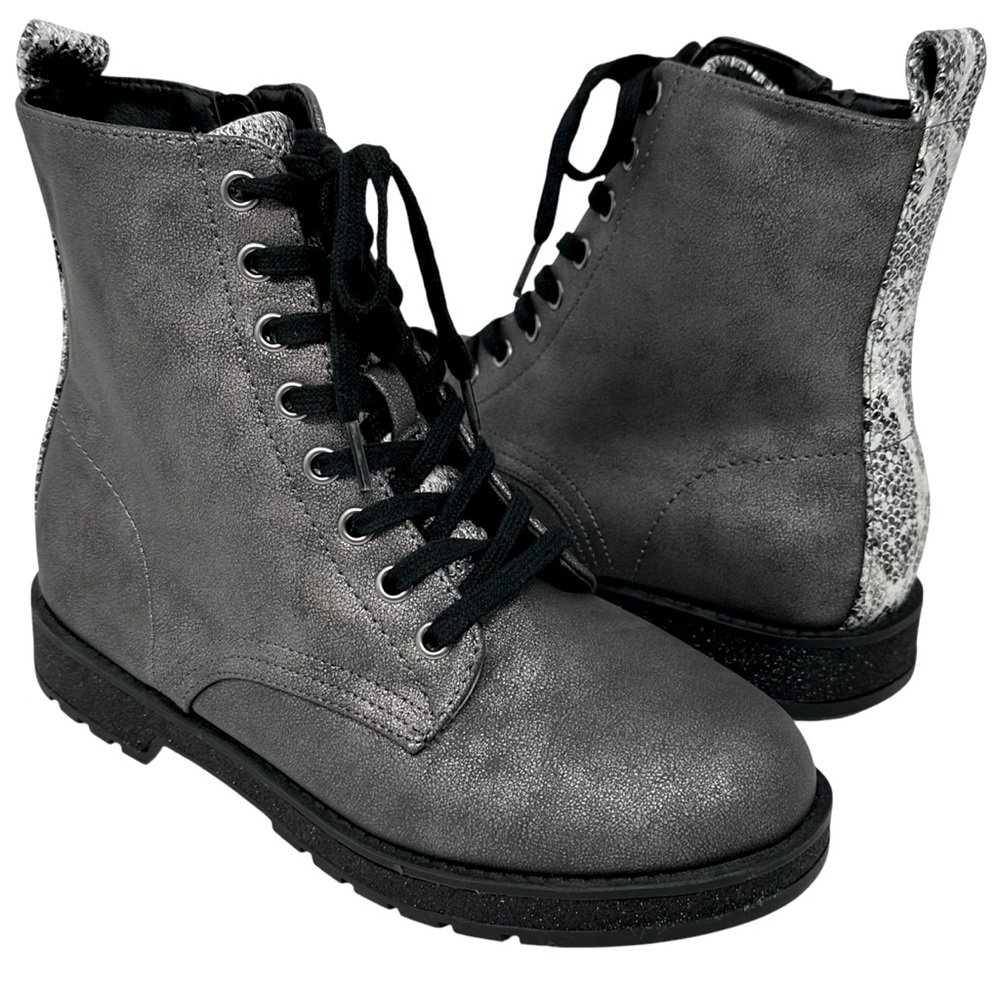 NEW Mia Reeva Big Girls Grey Combat Boots Size 4